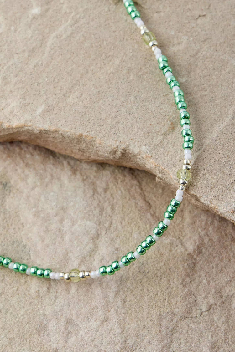 Rhimani Green Metallic Beaded Necklace